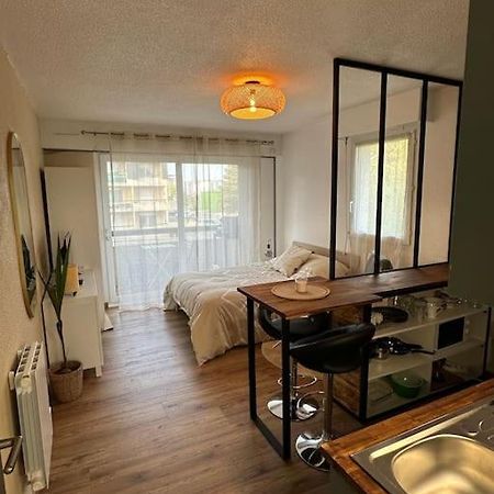 Appart Cosy, Balcon, Parking Cherbourg-en-Cotentin Exterior photo